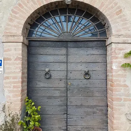 La Dimora Nel Castello Holiday home Collevalenza